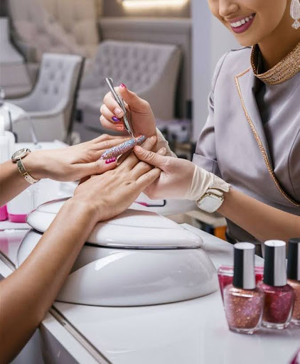 چگونه آرایشگاه مناسب خود را پیدا کنیم؟