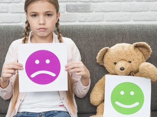 نظر روانشناس خانواده و روانشناس کودک درباره ی مشکلات زناشویی و تاثیر آن بر مشکلات رفتاری در کودکان