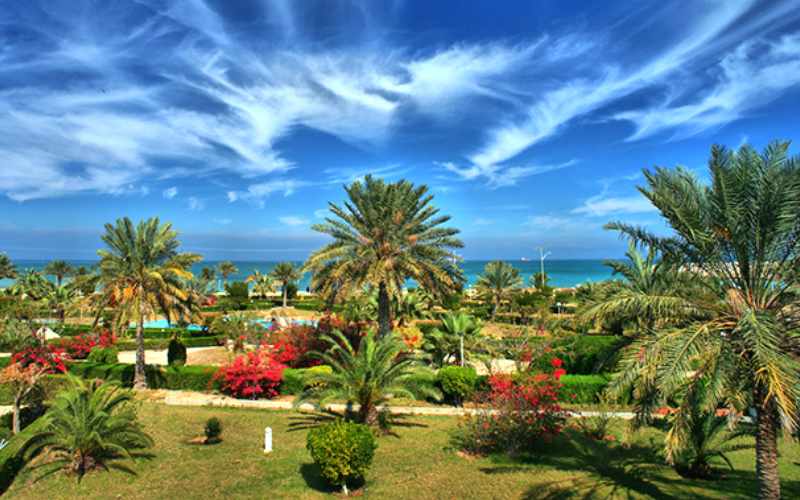 بهترین سواحل کیش در شب؛ تجربه ای متفاوت از آرامش و زیبایی دریا