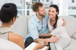 8 مهارت برای بهبود رابطه که در مشاوره پیش از ازدواج و زوج درمانی از آن‌ها استفاده می‌شود.