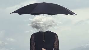 9 دلیل افرادی که ابراز احساسات نمی کنند .