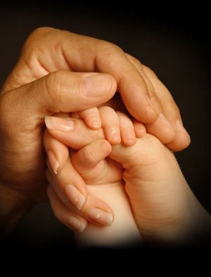 مشاوره خانواده در بهترین مرکز مشاوره تهران چگونه به حل بحران های خانوادگی می پردازند؟