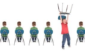 چه زمانی می توانیم بگوییم که کودکمان بیش فعال است ؟