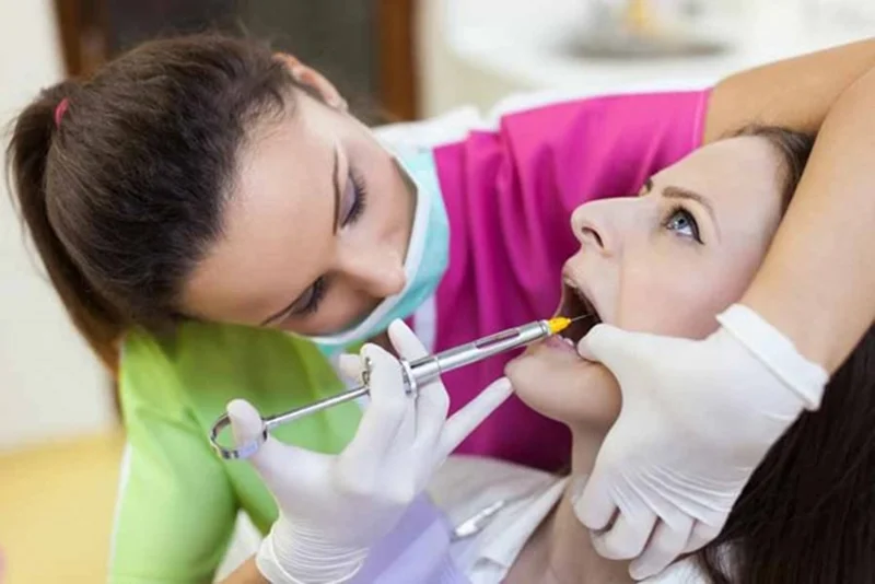 بزرگترین دندانپزشک جهان را بشناسید!