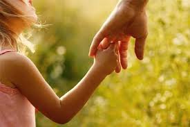 ایجاد وابستگی در کودکان و تاثیر آن در بزرگسالی از دیدگاه مشاور روانشناس کودک