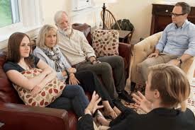 مشاوره خانواده و حل مشکل با خانواده همسر